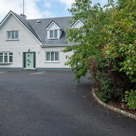 - 1 Bed Guest Flat * Galway