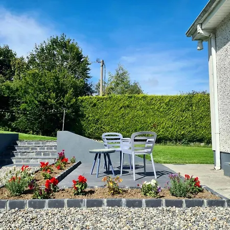 - 1 Bed Guest Flat Apartman